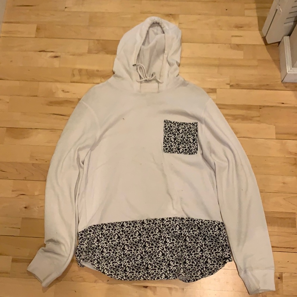 On the Byas Men’s Thin Hoodie
